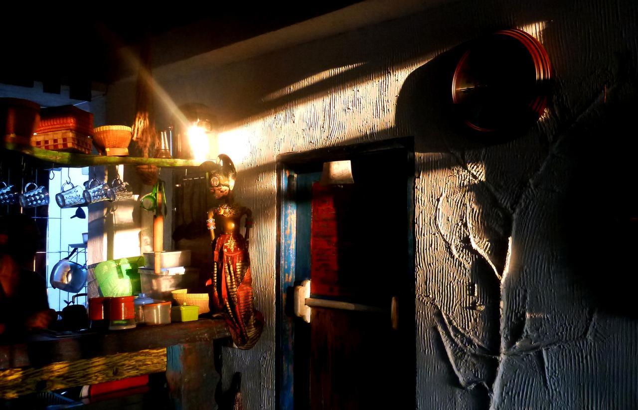 Gipsy Backpackers Hostel Quần đảo Gili Ngoại thất bức ảnh