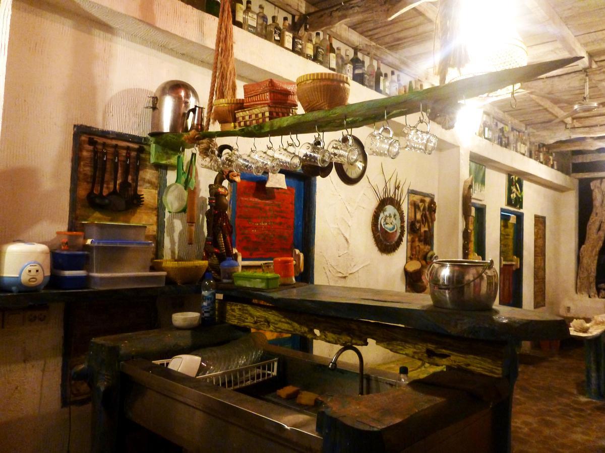 Gipsy Backpackers Hostel Quần đảo Gili Ngoại thất bức ảnh