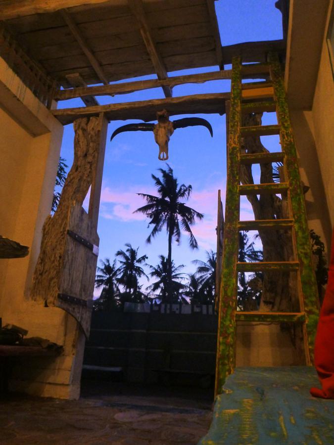 Gipsy Backpackers Hostel Quần đảo Gili Ngoại thất bức ảnh